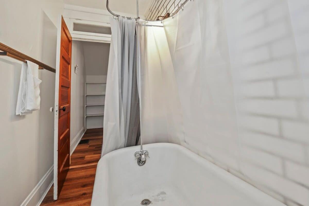 Housepitality - Cityscape - Historic 2br Columbus
