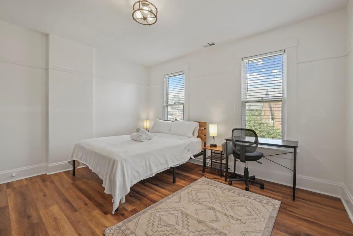 Housepitality - Cityscape - Historic 2br *