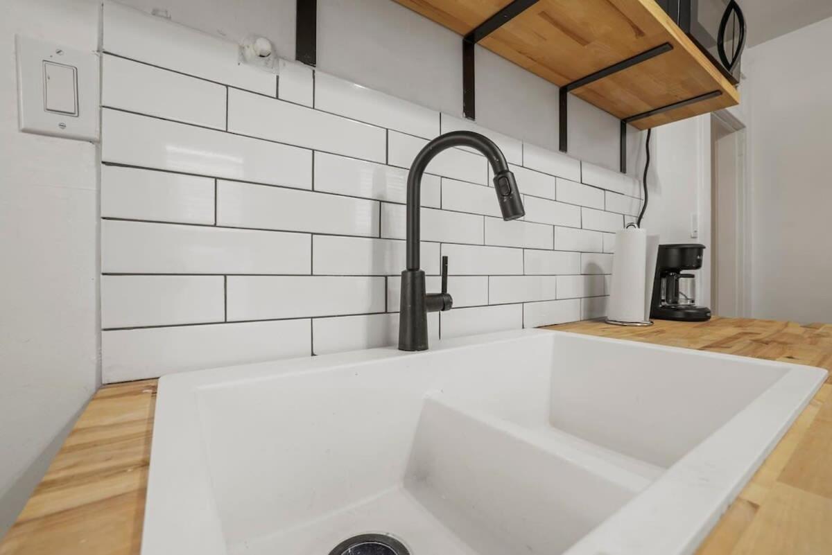 Housepitality - Cityscape - Historic 2br *