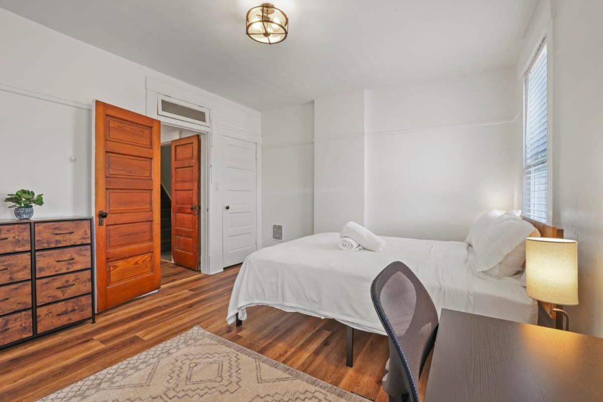 Housepitality - Cityscape - Historic 2br *