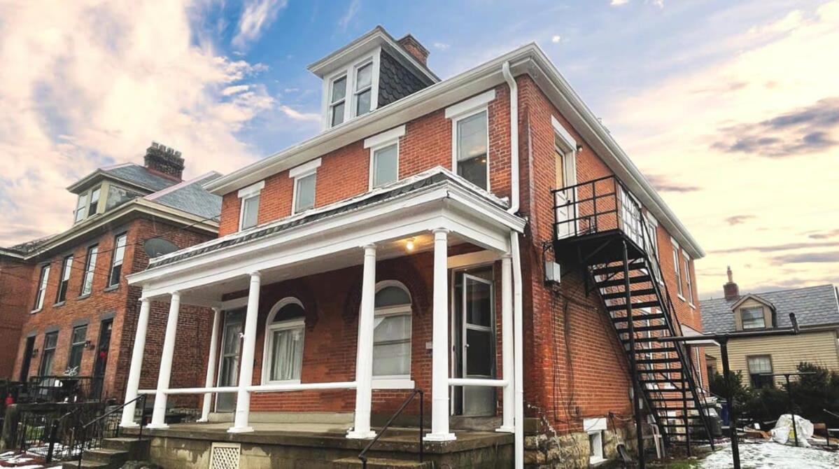 Housepitality - Cityscape - Historic 2br *