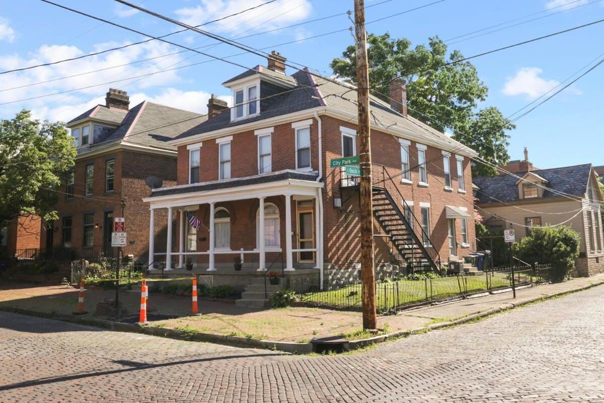 Housepitality - Cityscape - Historic 2br